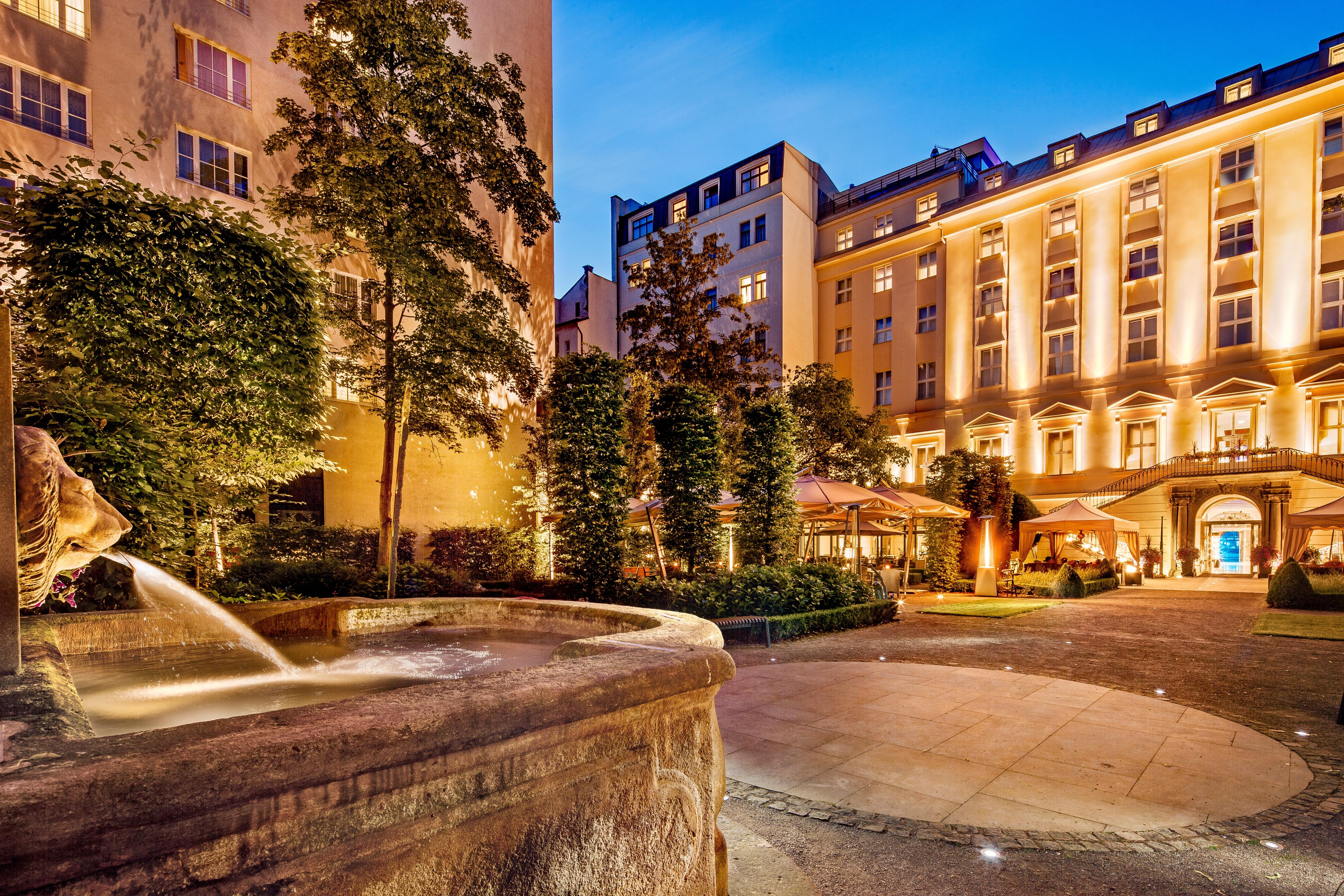 The Grand Mark Prague - The Leading Hotels Of The World Dış mekan fotoğraf